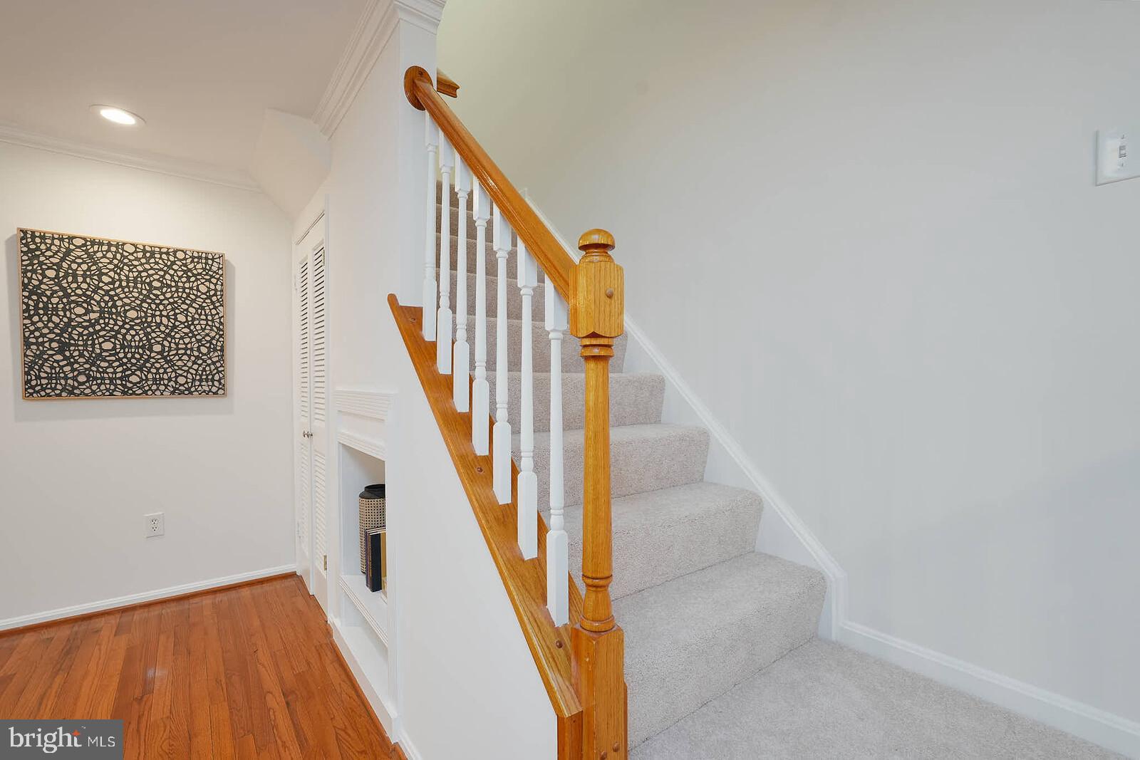 COLONIAL HEIGHTS - Residential