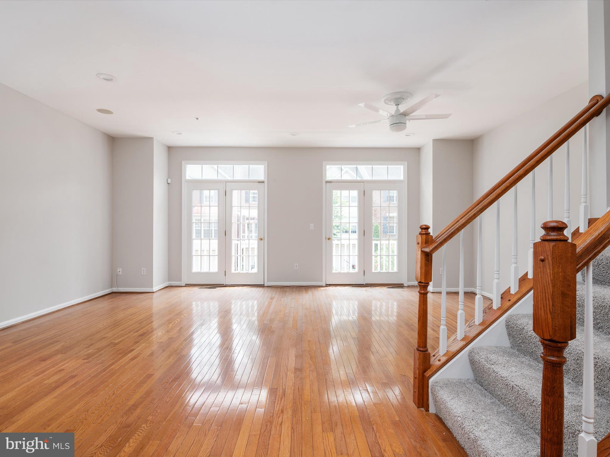 WOODS LANDING - Residential