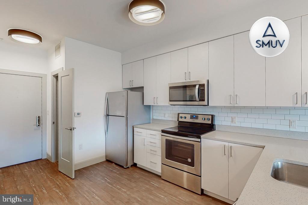 BOLTON HILL HISTORIC DISTRICT - Residential Lease