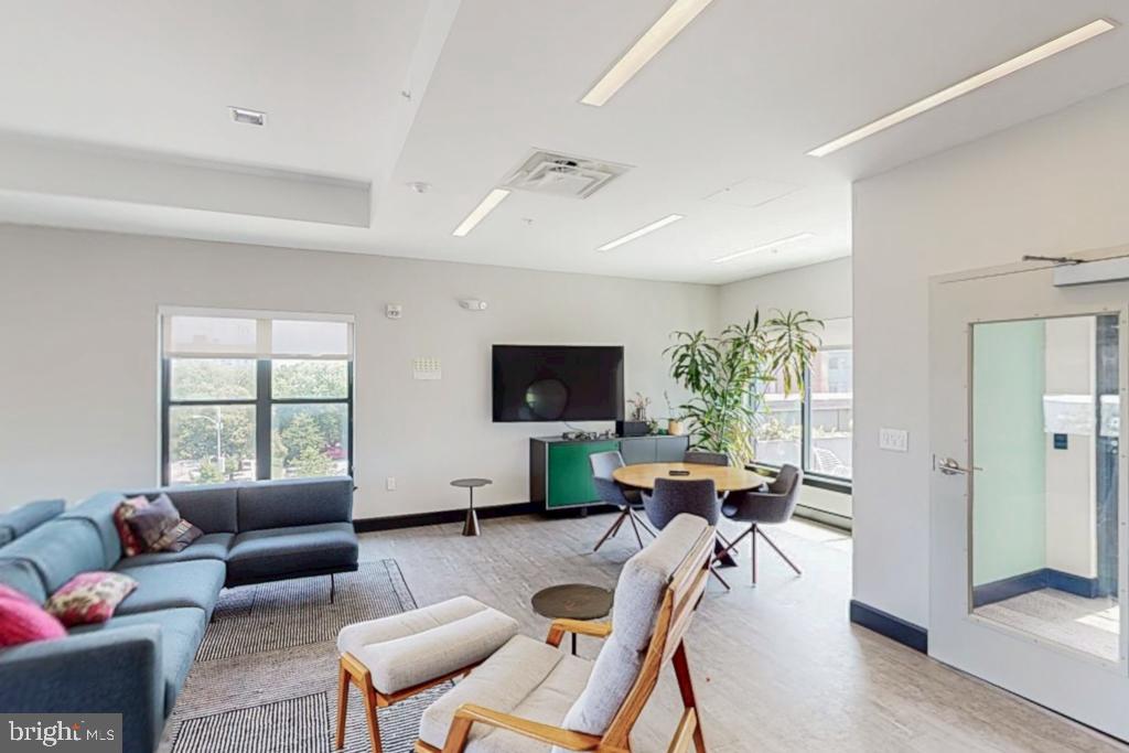 BOLTON HILL HISTORIC DISTRICT - Residential Lease