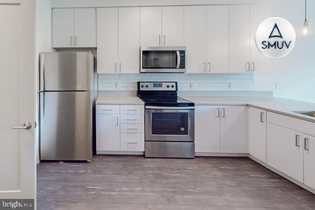 BOLTON HILL HISTORIC DISTRICT - Residential Lease