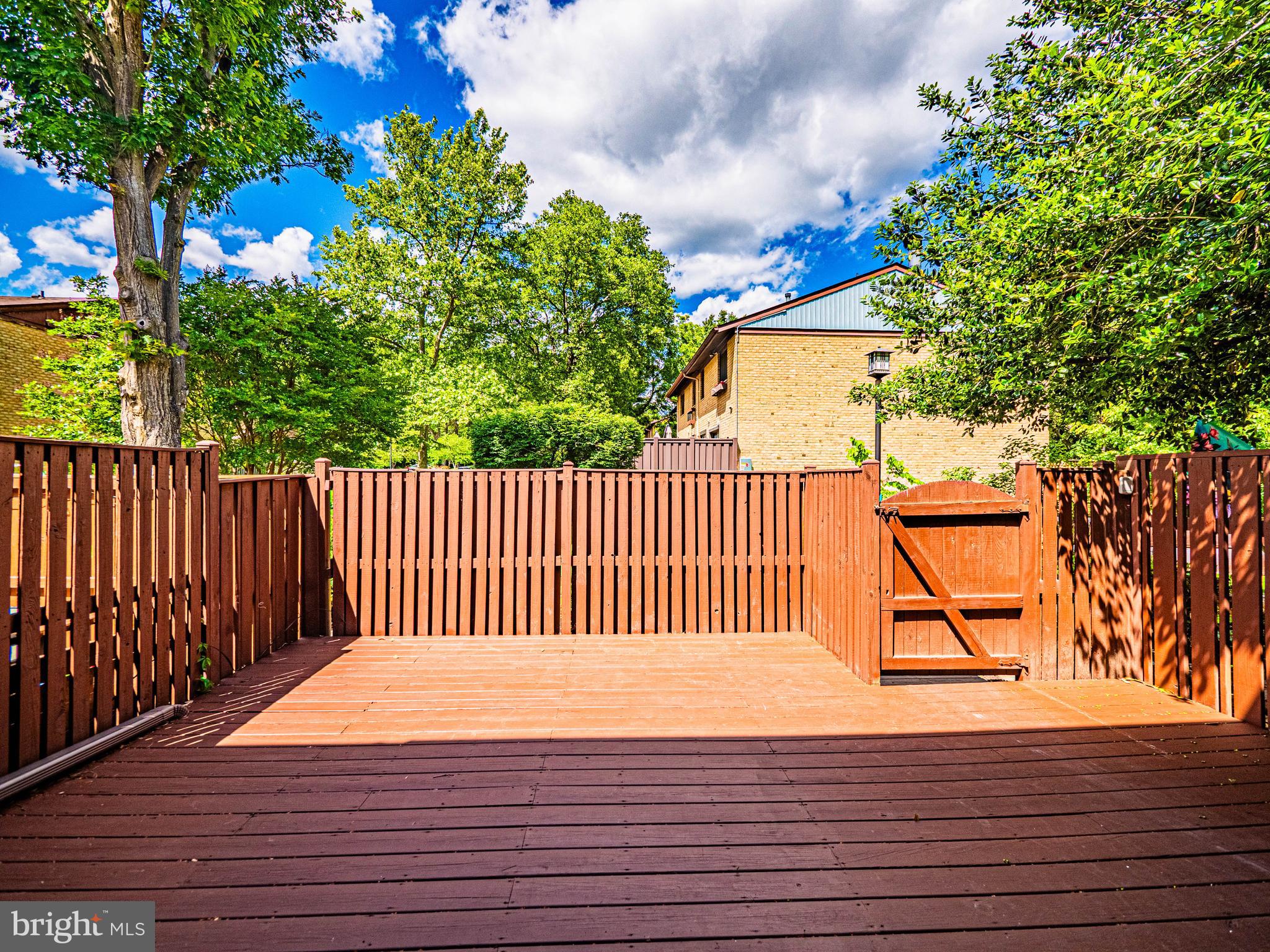 9293 LAPWING COURT