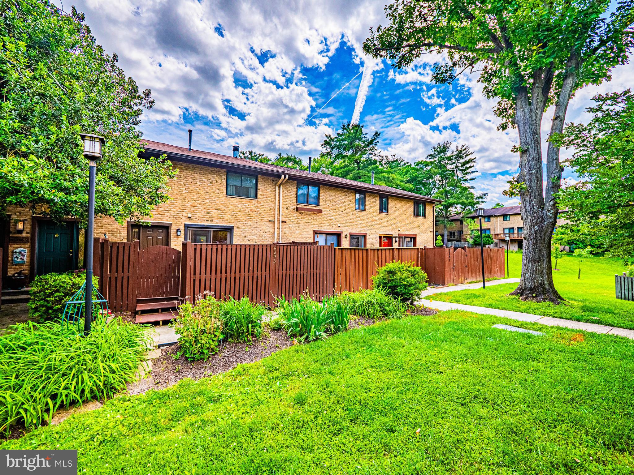 9293 LAPWING COURT