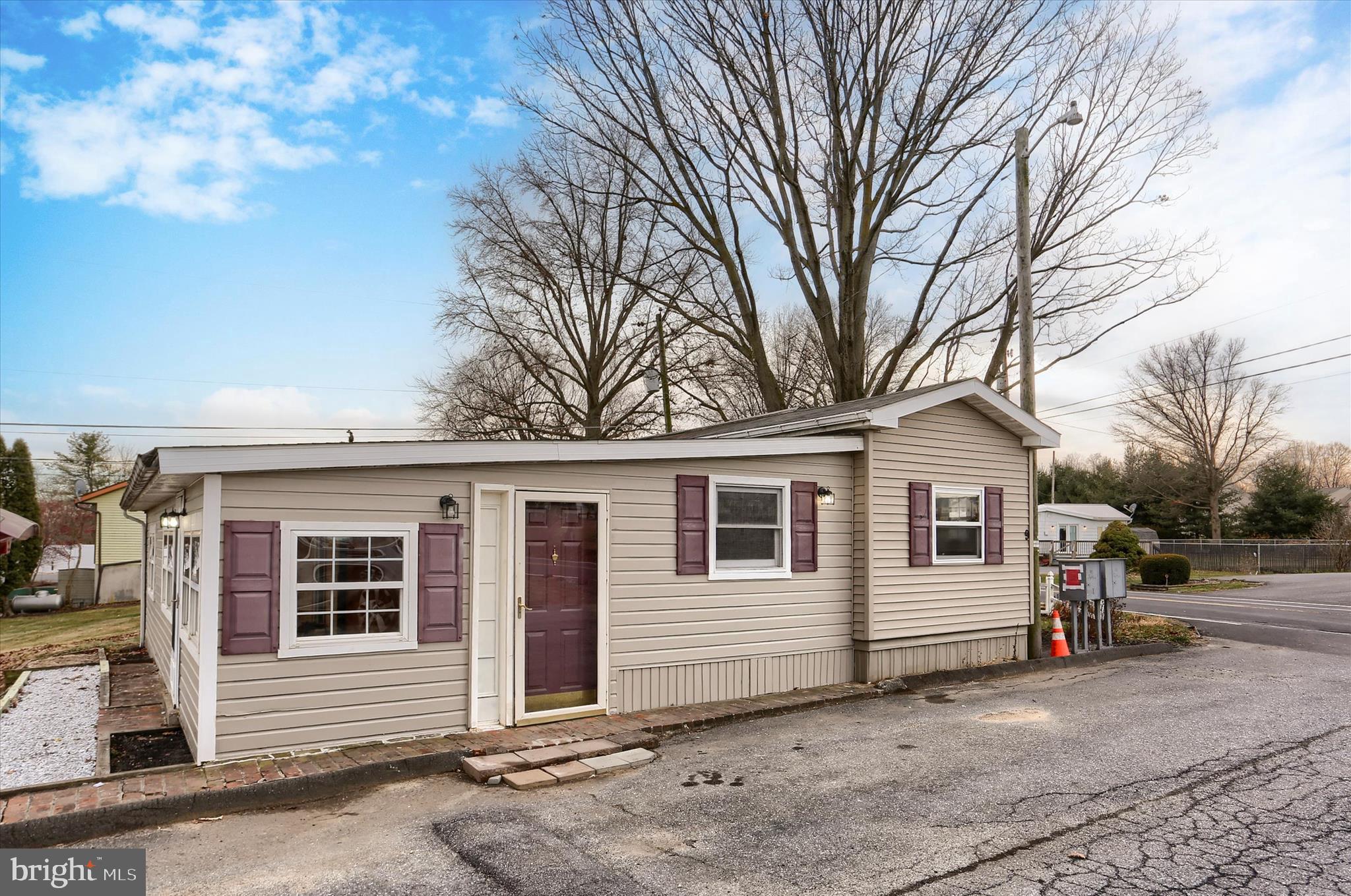 1963 SHEAFFER ROAD LOT 9