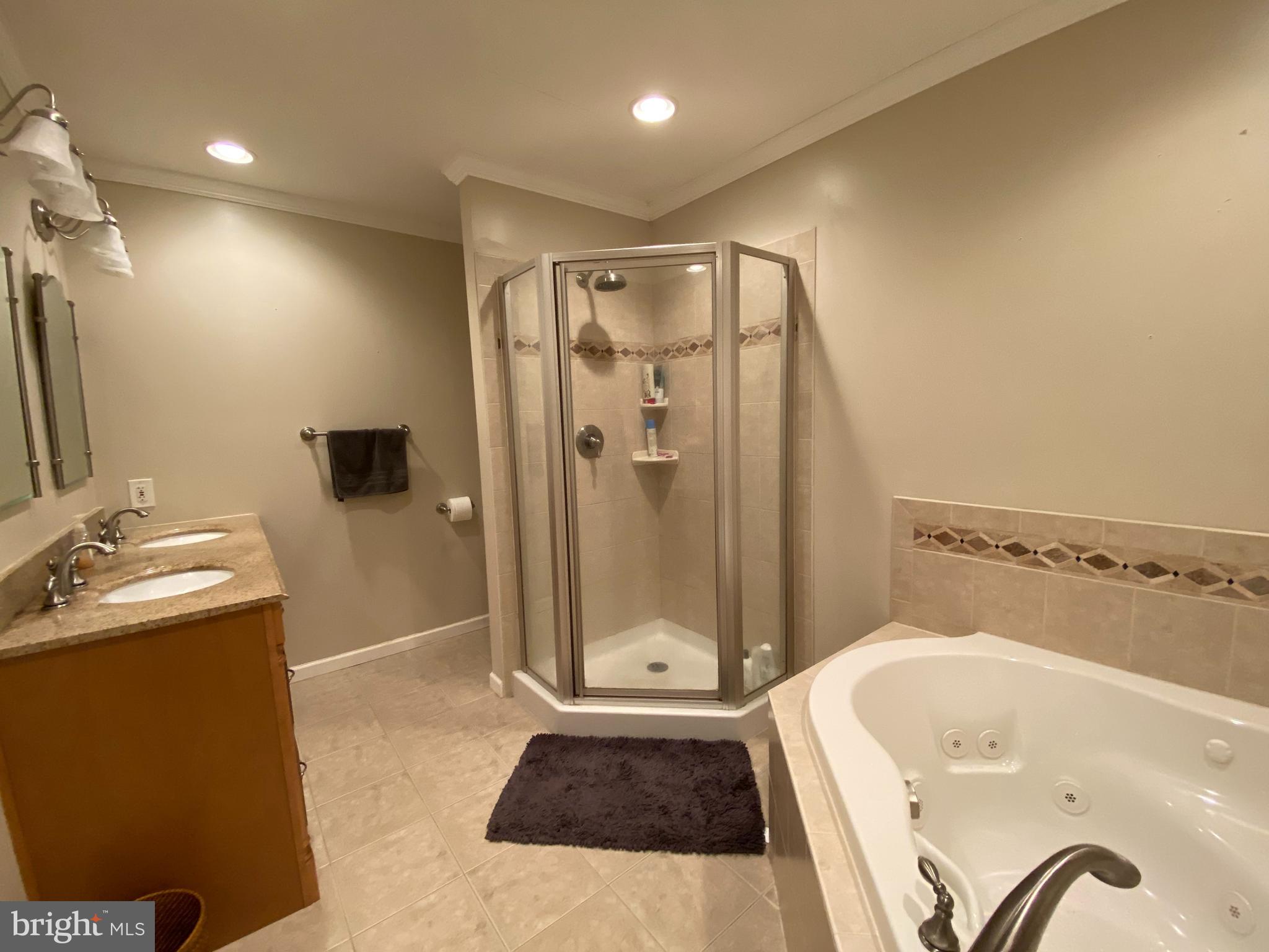 ROEDERS GLEN - Residential