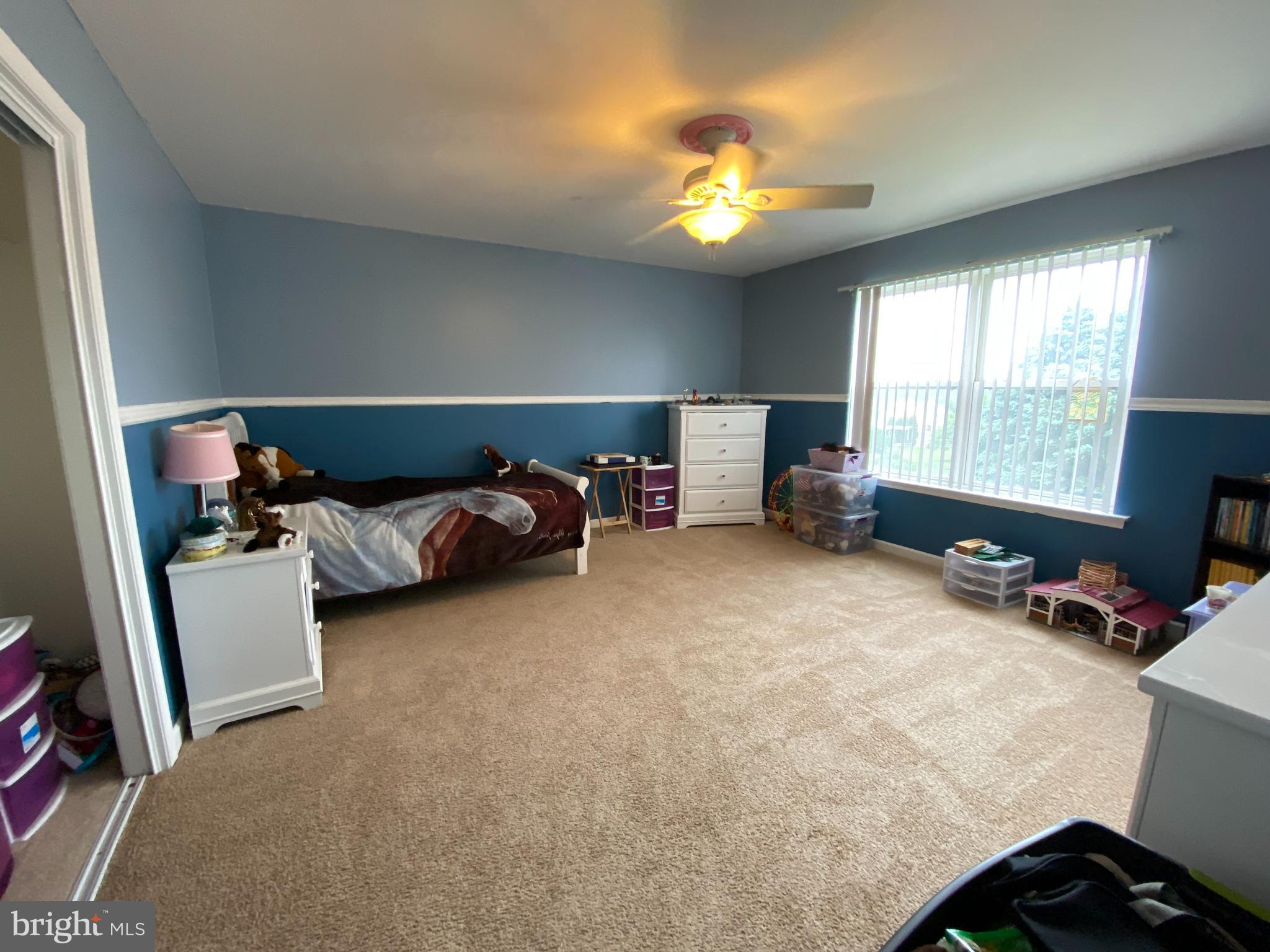 ROEDERS GLEN - Residential