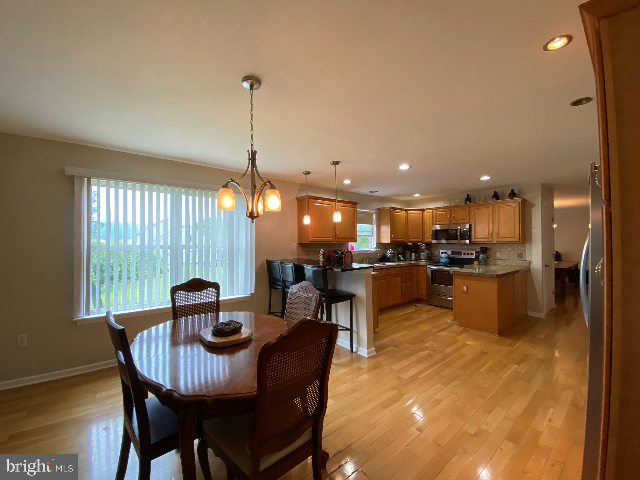 ROEDERS GLEN - Residential