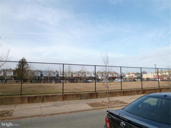 MAYFAIR (WEST) - Residential