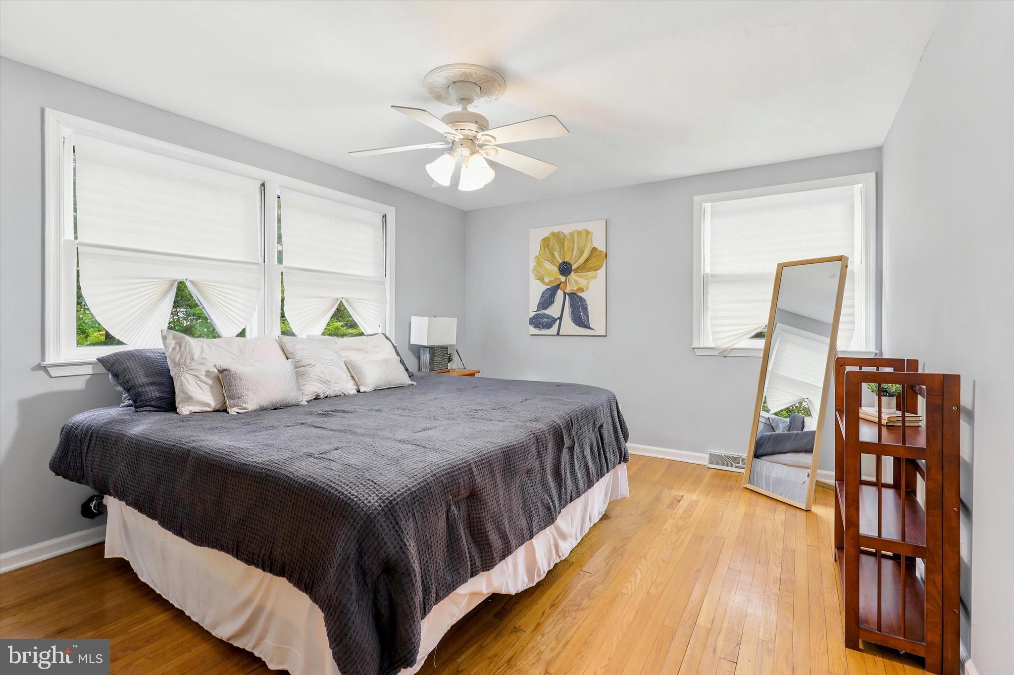 EXECUTIVE ESTATES - Residential