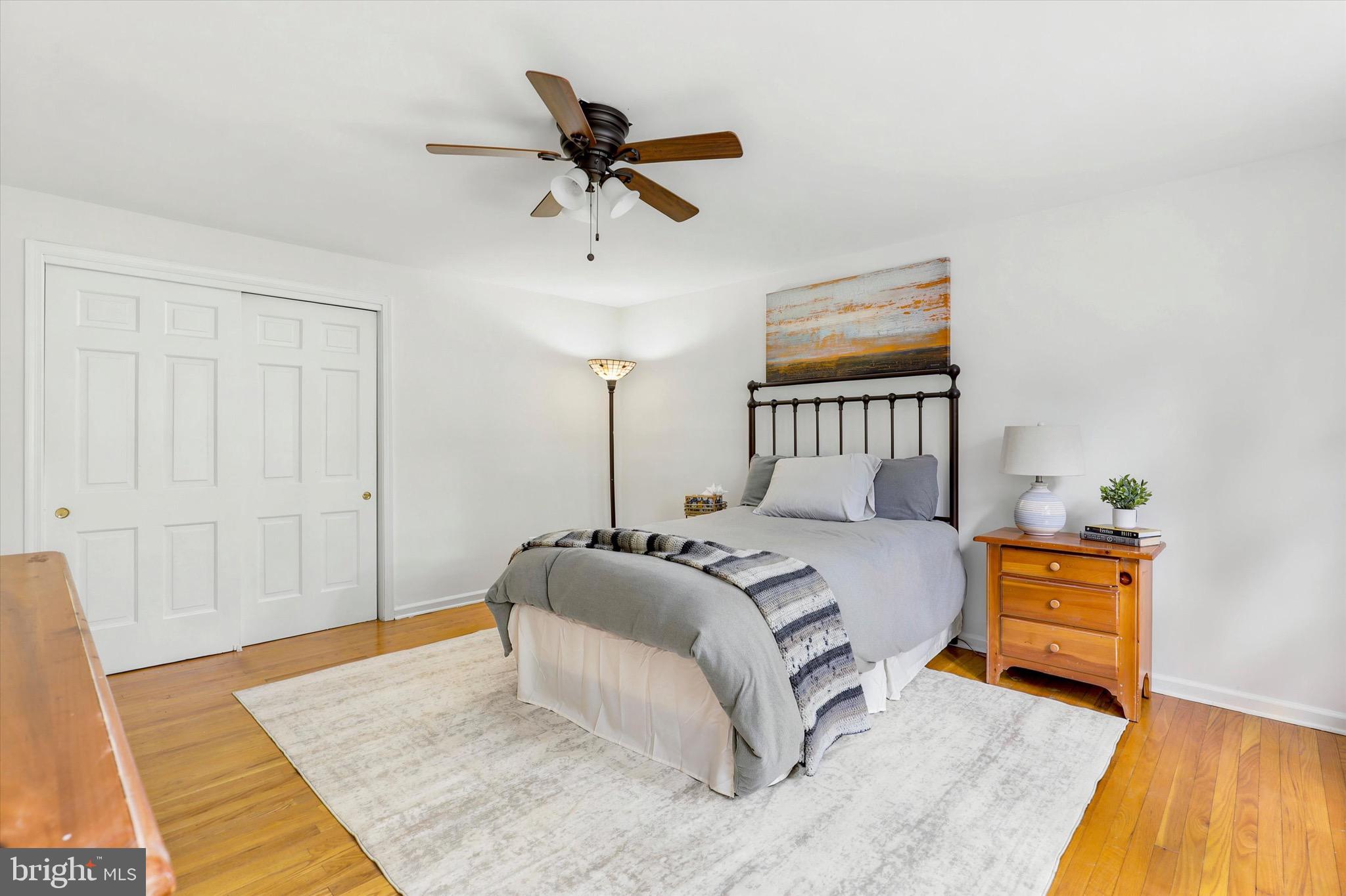 EXECUTIVE ESTATES - Residential