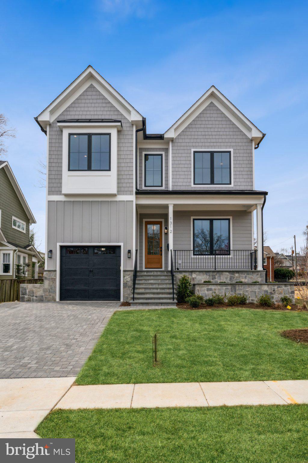 WAYCROFT - WOODLAWN - Residential