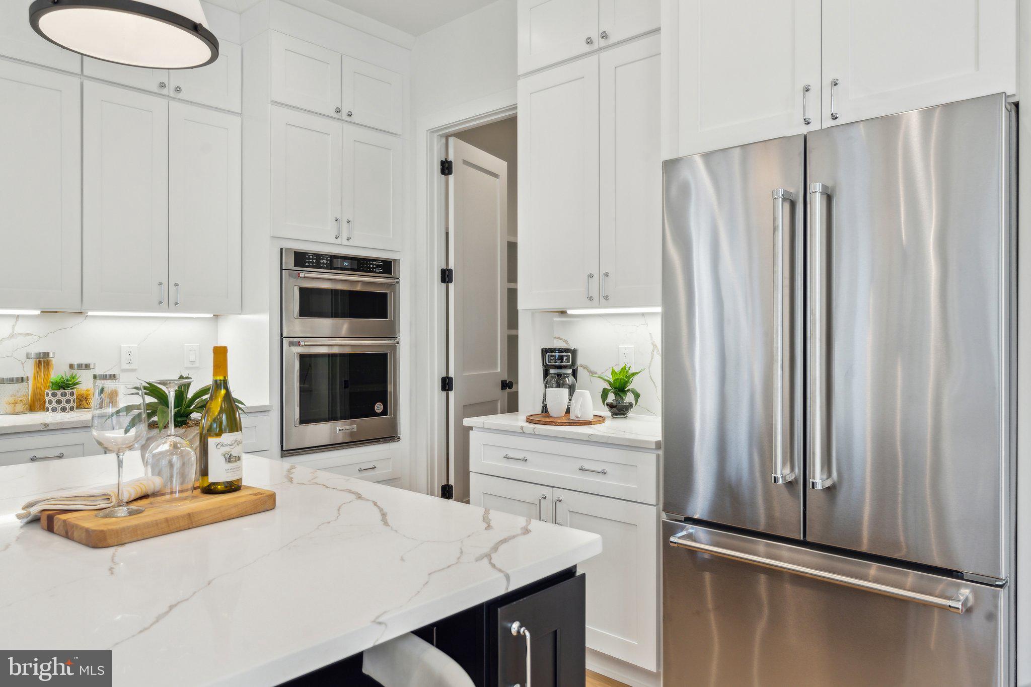 WAYCROFT - WOODLAWN - Residential