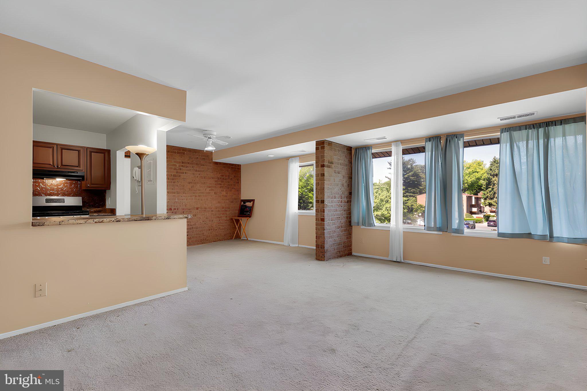 THOMAS CHOICE GARDENS - Residential