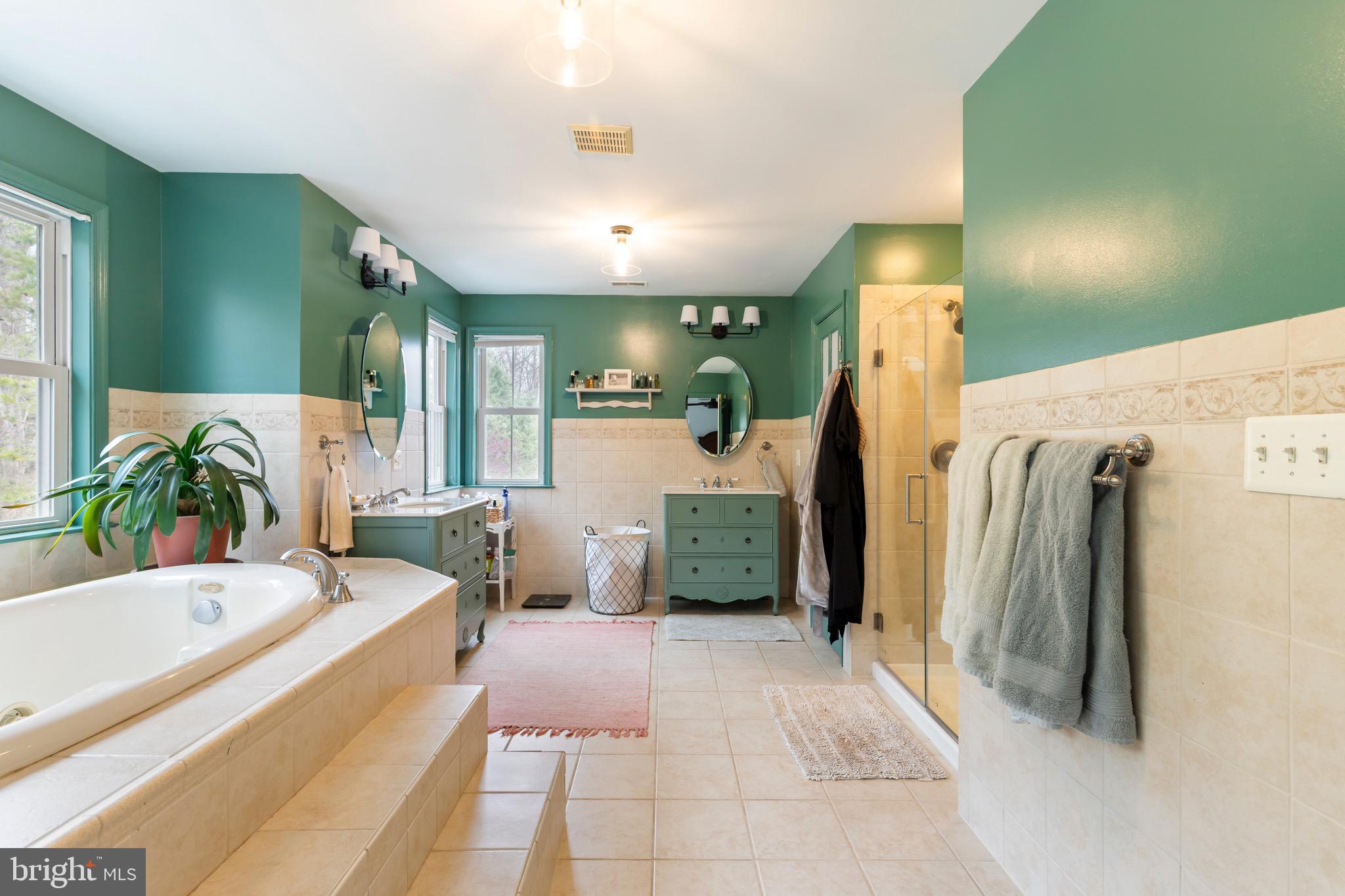 GREENELOVE ACRES - Residential