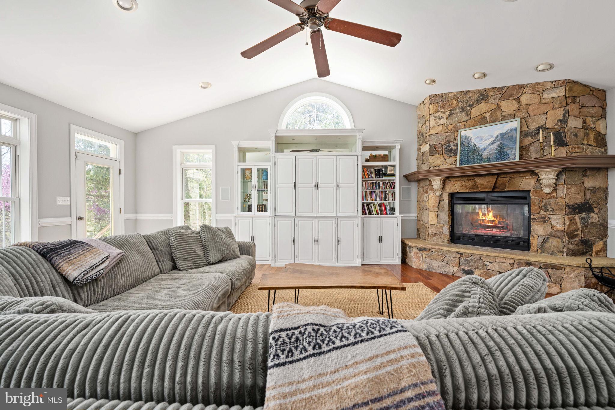 GREENELOVE ACRES - Residential