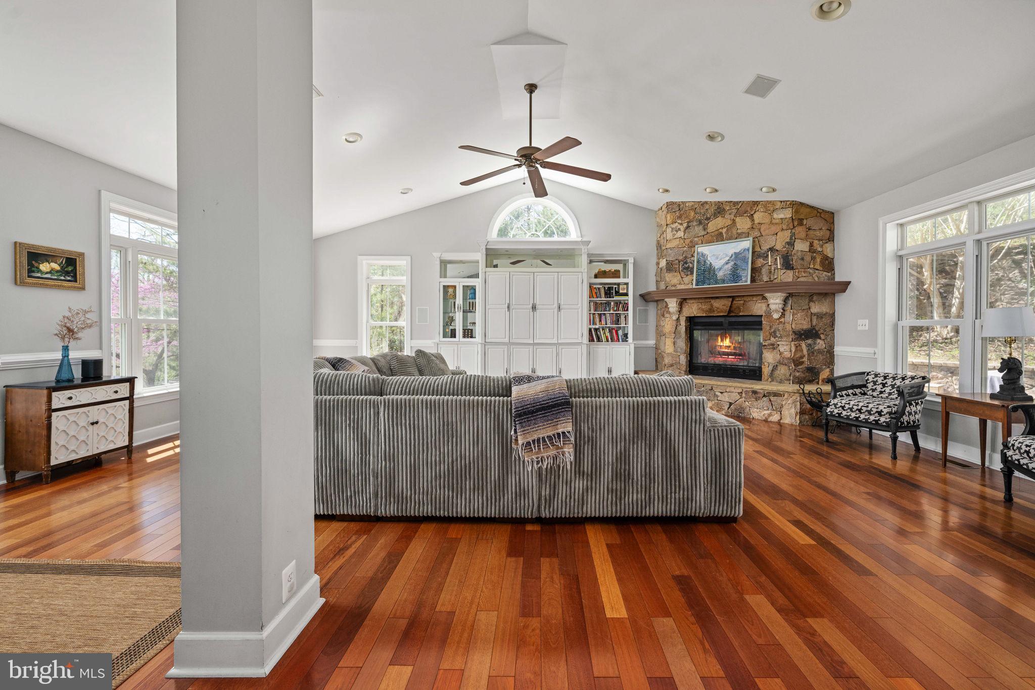 GREENELOVE ACRES - Residential