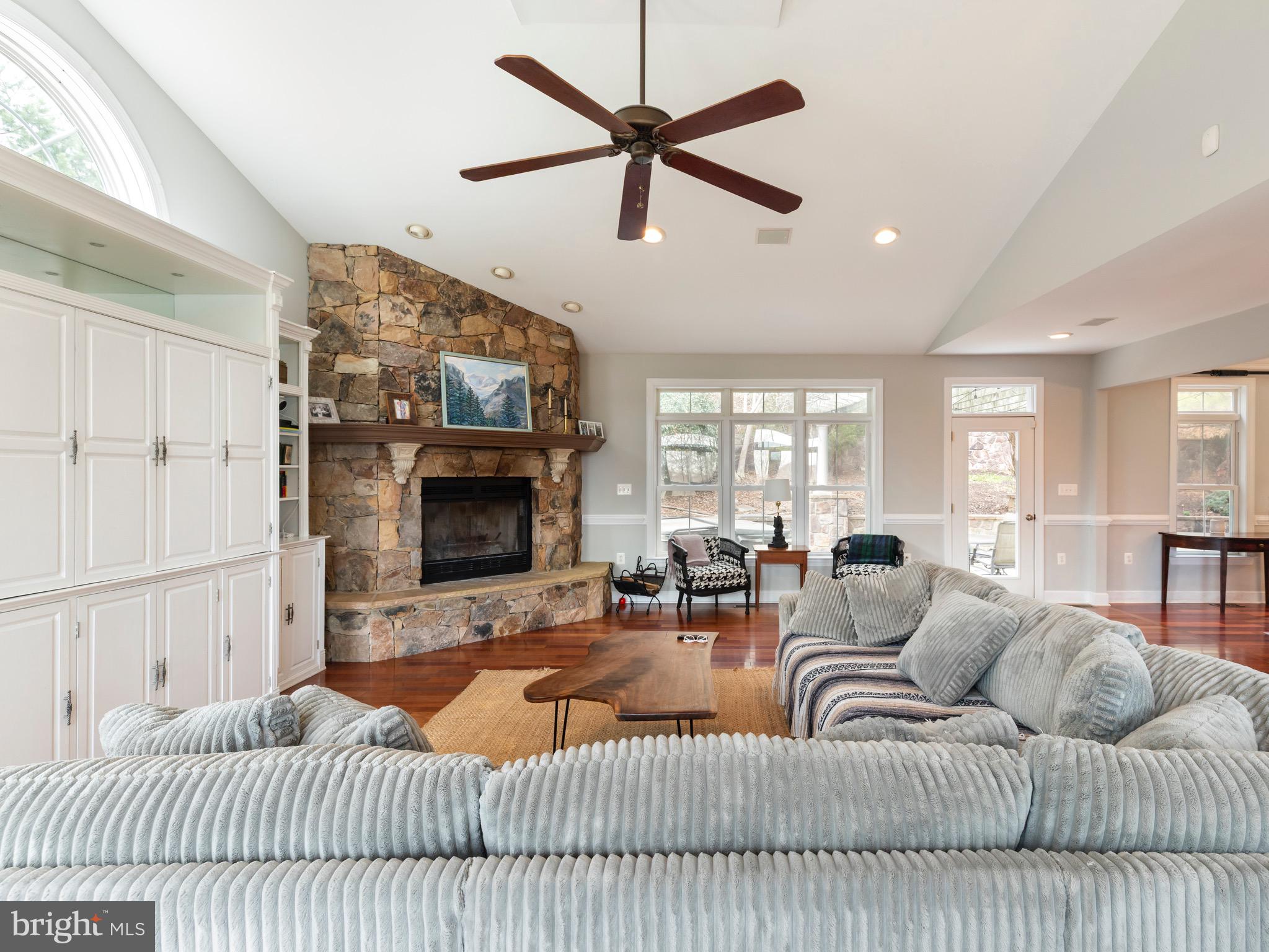 GREENELOVE ACRES - Residential