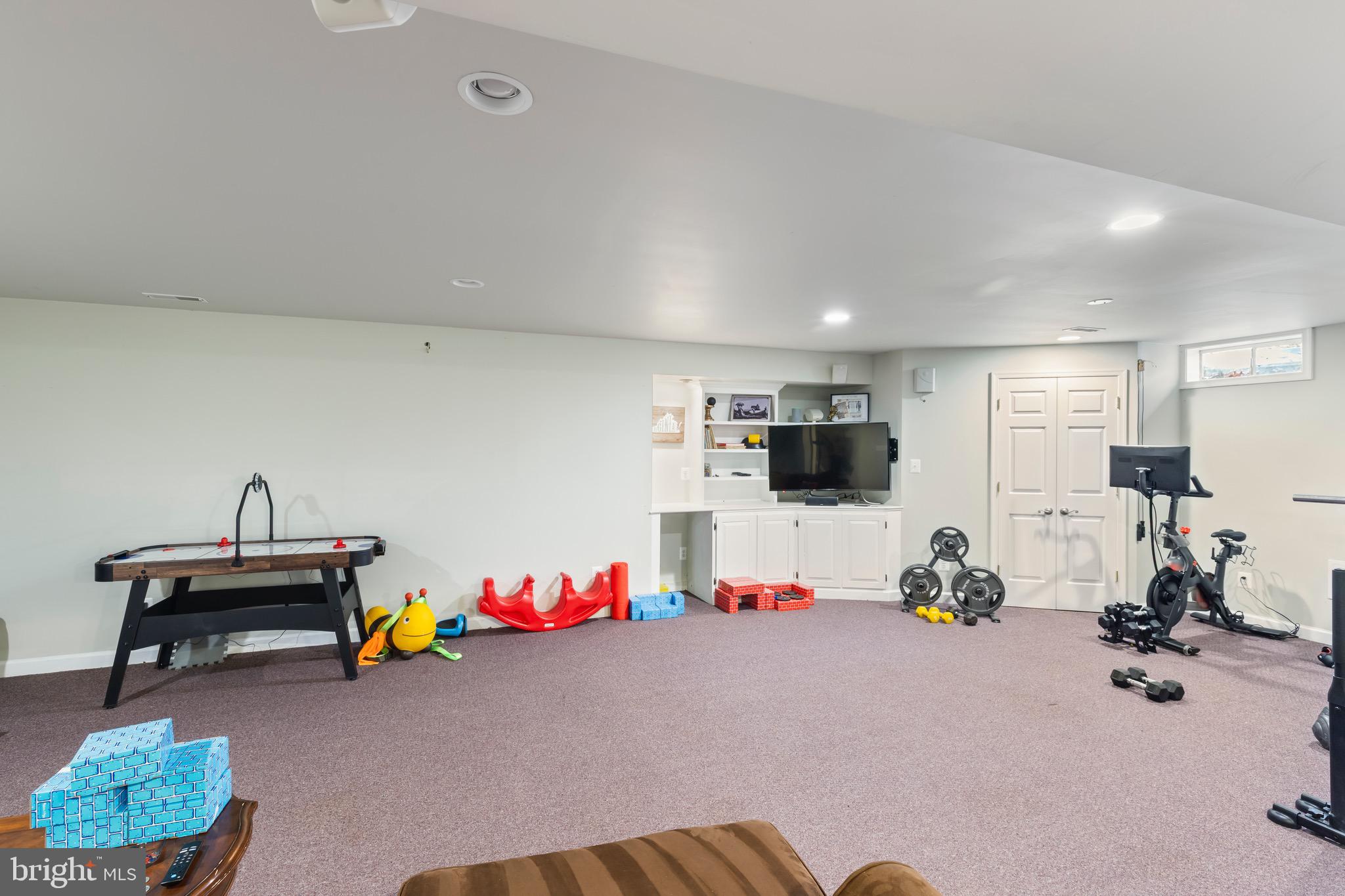 GREENELOVE ACRES - Residential