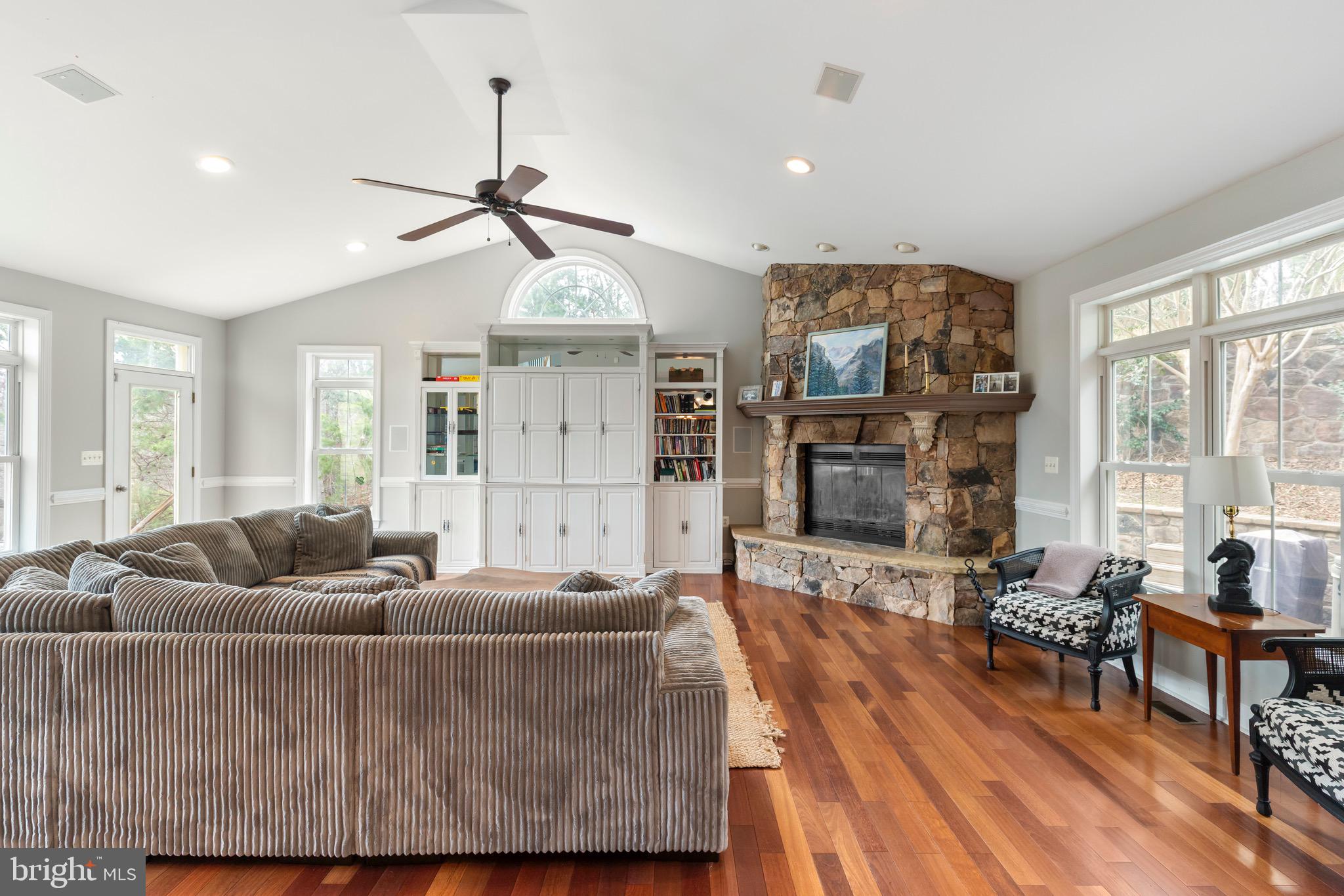 GREENELOVE ACRES - Residential