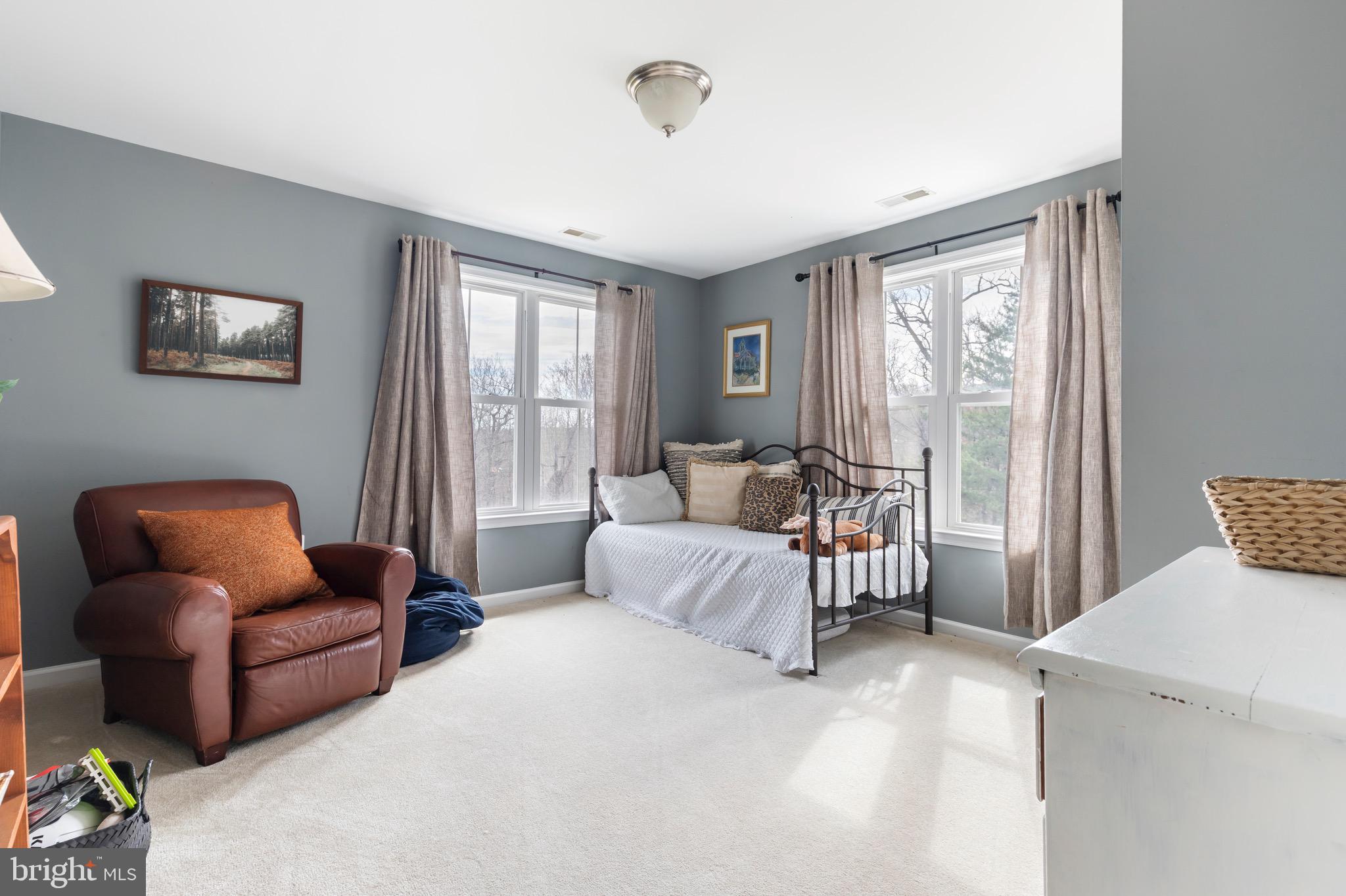 GREENELOVE ACRES - Residential