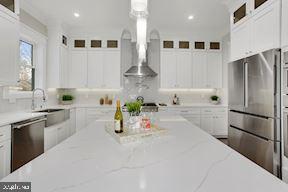 VIENNA WOODS - Residential