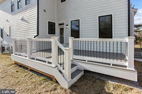 VIENNA WOODS - Residential