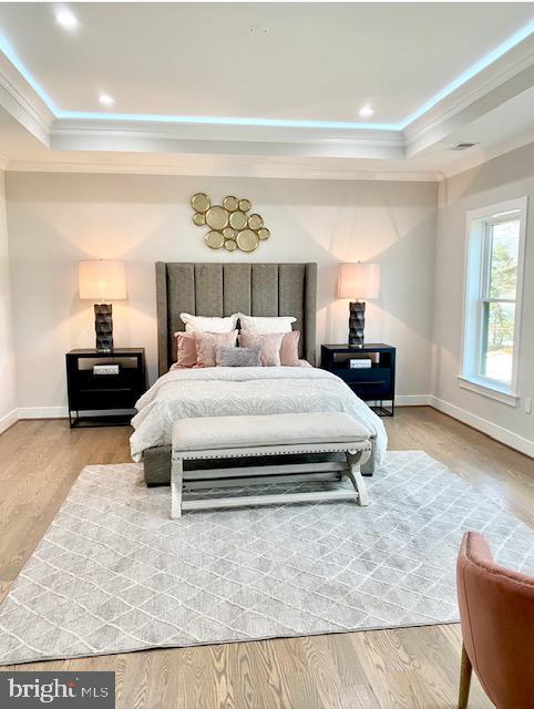 VIENNA WOODS - Residential