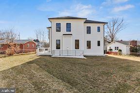 VIENNA WOODS - Residential