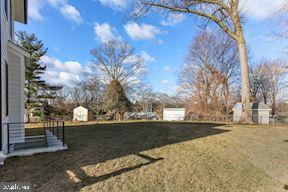 VIENNA WOODS - Residential