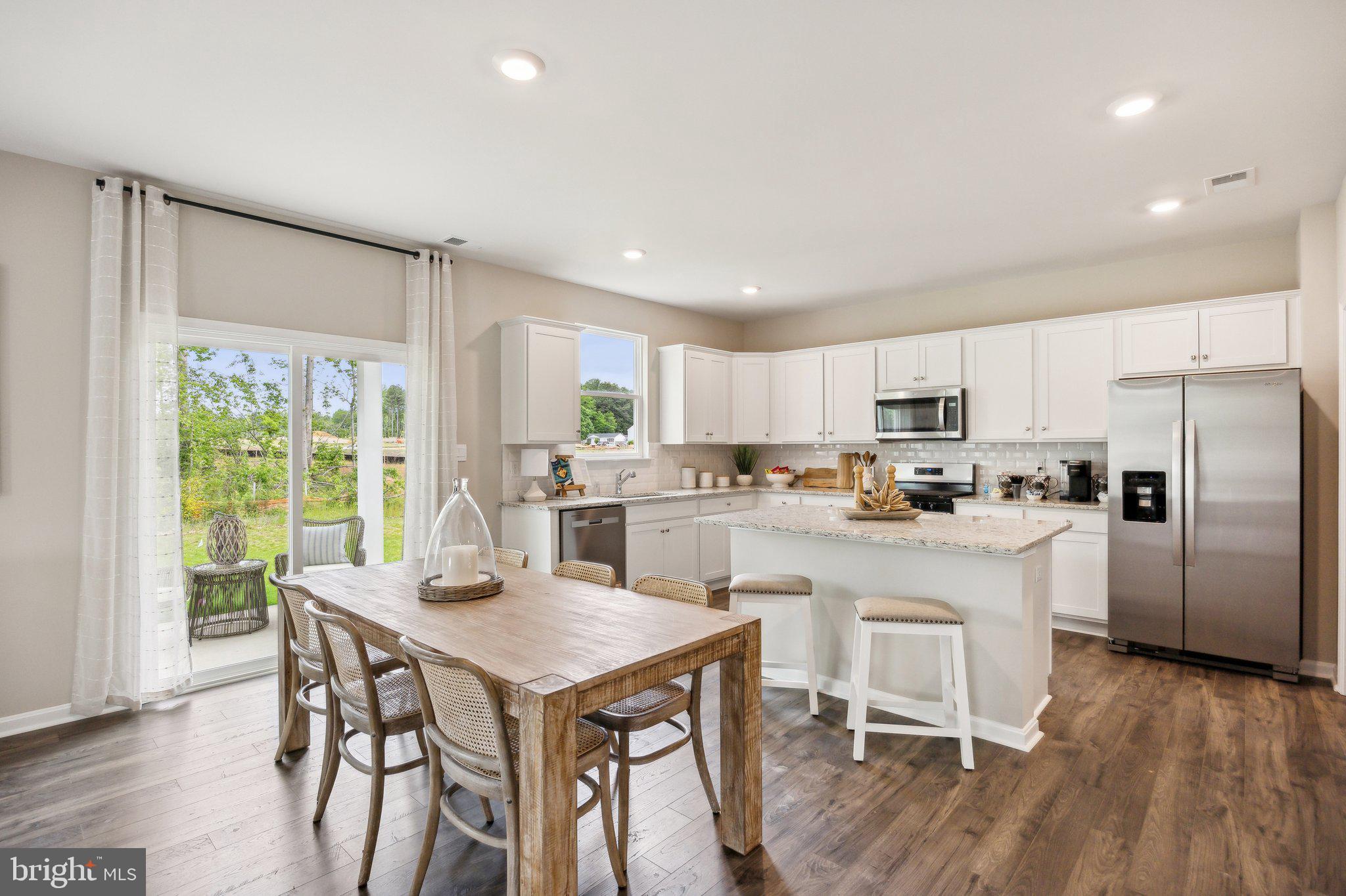 LADYSMITH VILLAGE - Residential