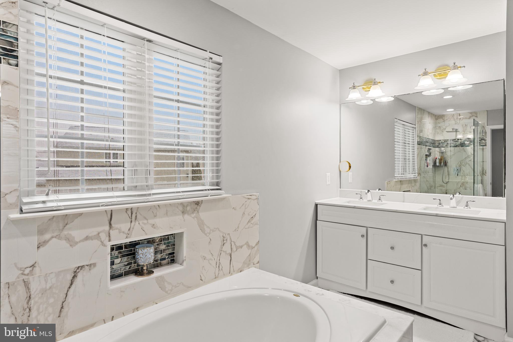 BRIDGEWOOD ESTATES - Residential