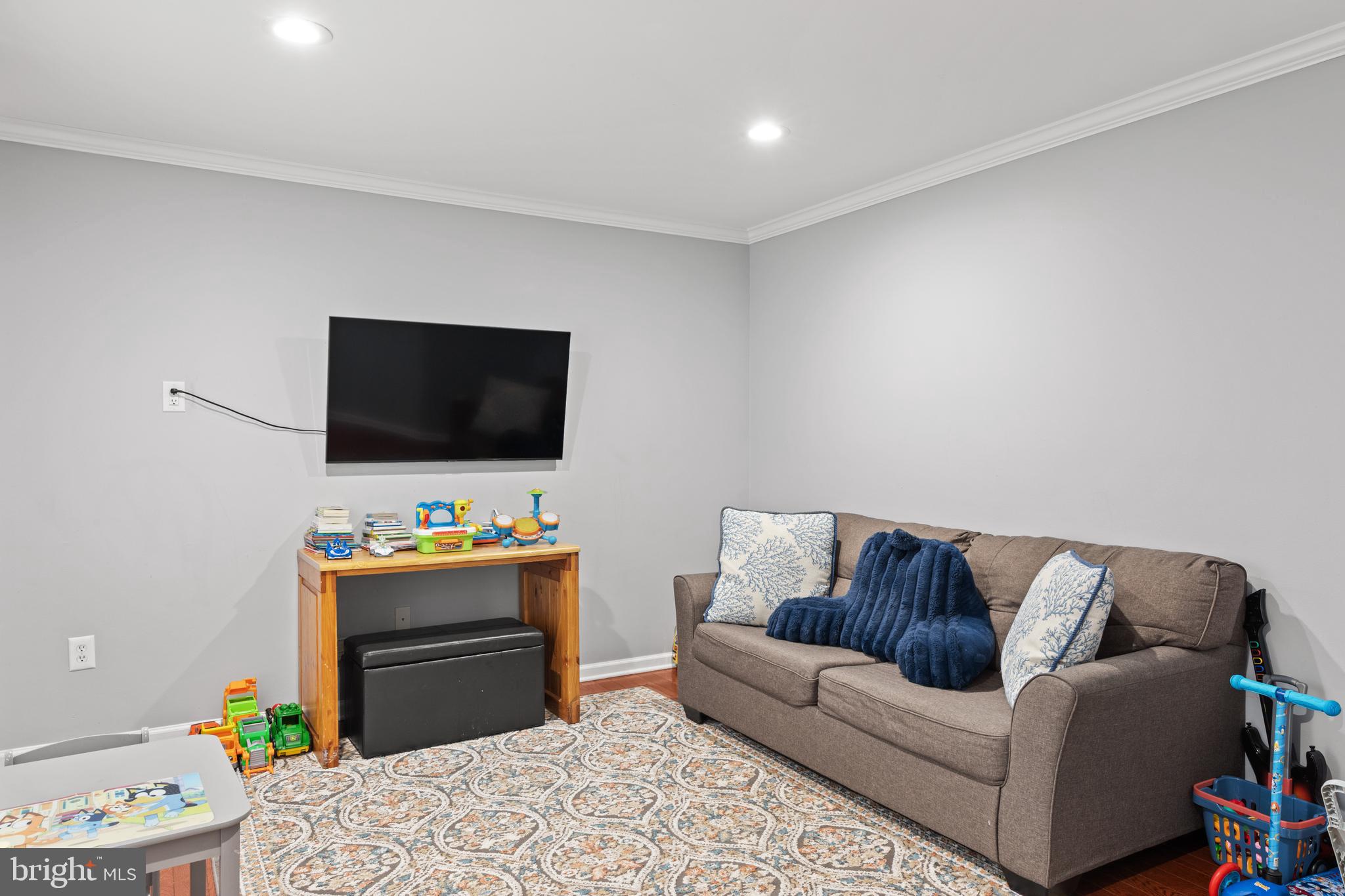 BRIDGEWOOD ESTATES - Residential