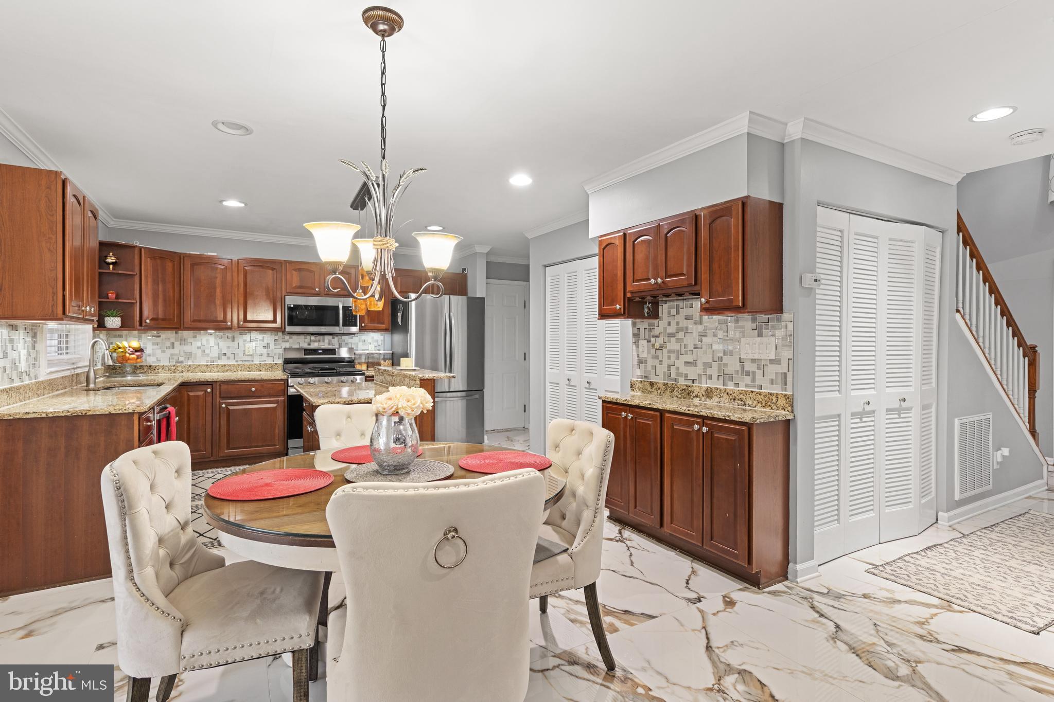 BRIDGEWOOD ESTATES - Residential