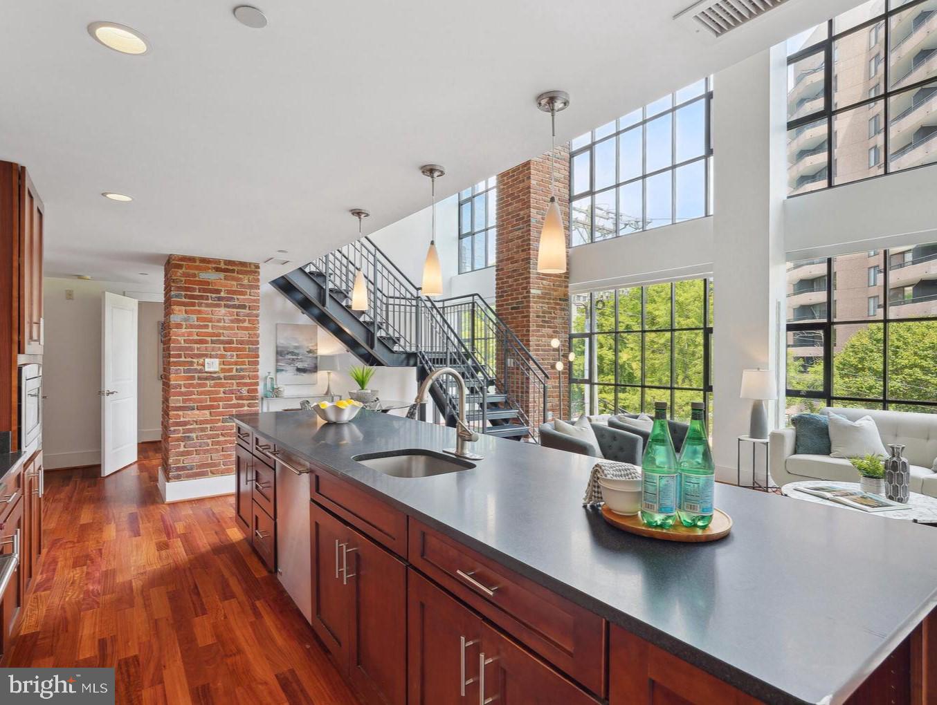 THE WOOSTER AND MERCER LOFTS - Residential