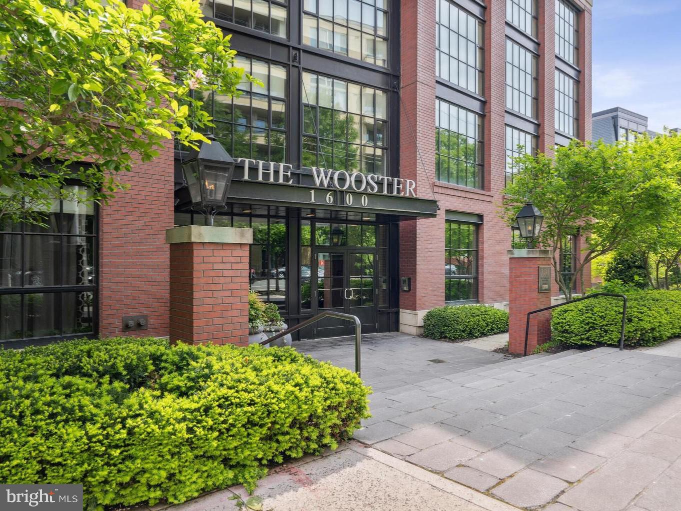 THE WOOSTER AND MERCER LOFTS - Residential