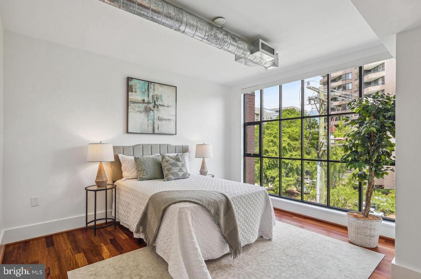 THE WOOSTER AND MERCER LOFTS - Residential