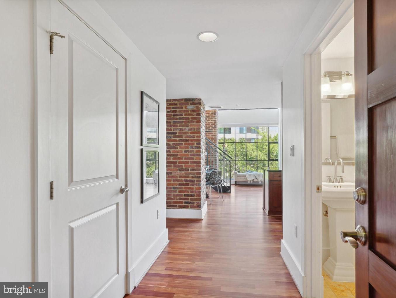 THE WOOSTER AND MERCER LOFTS - Residential