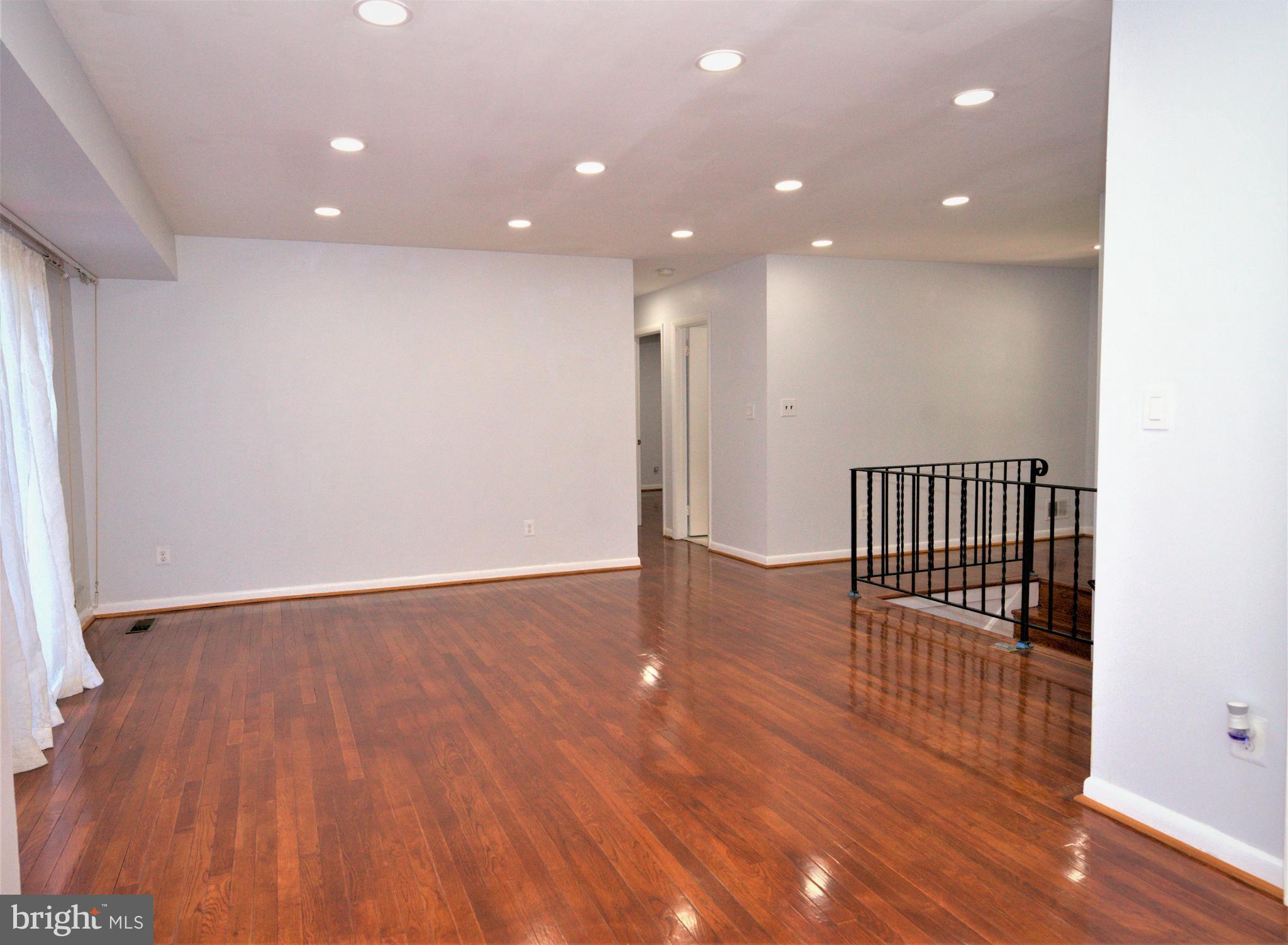 OLD CREEK ESTATES - Residential