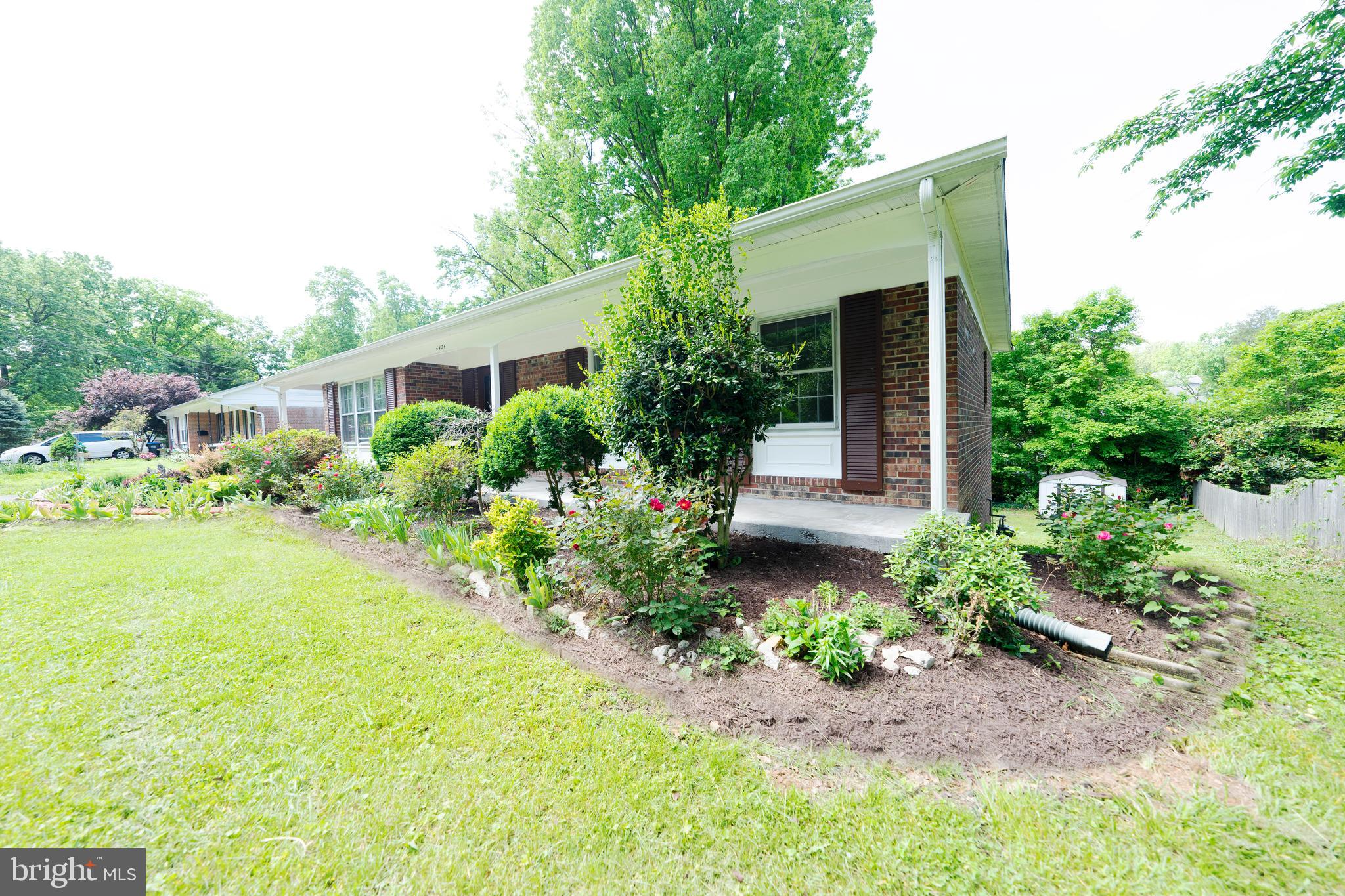 OLD CREEK ESTATES - Residential