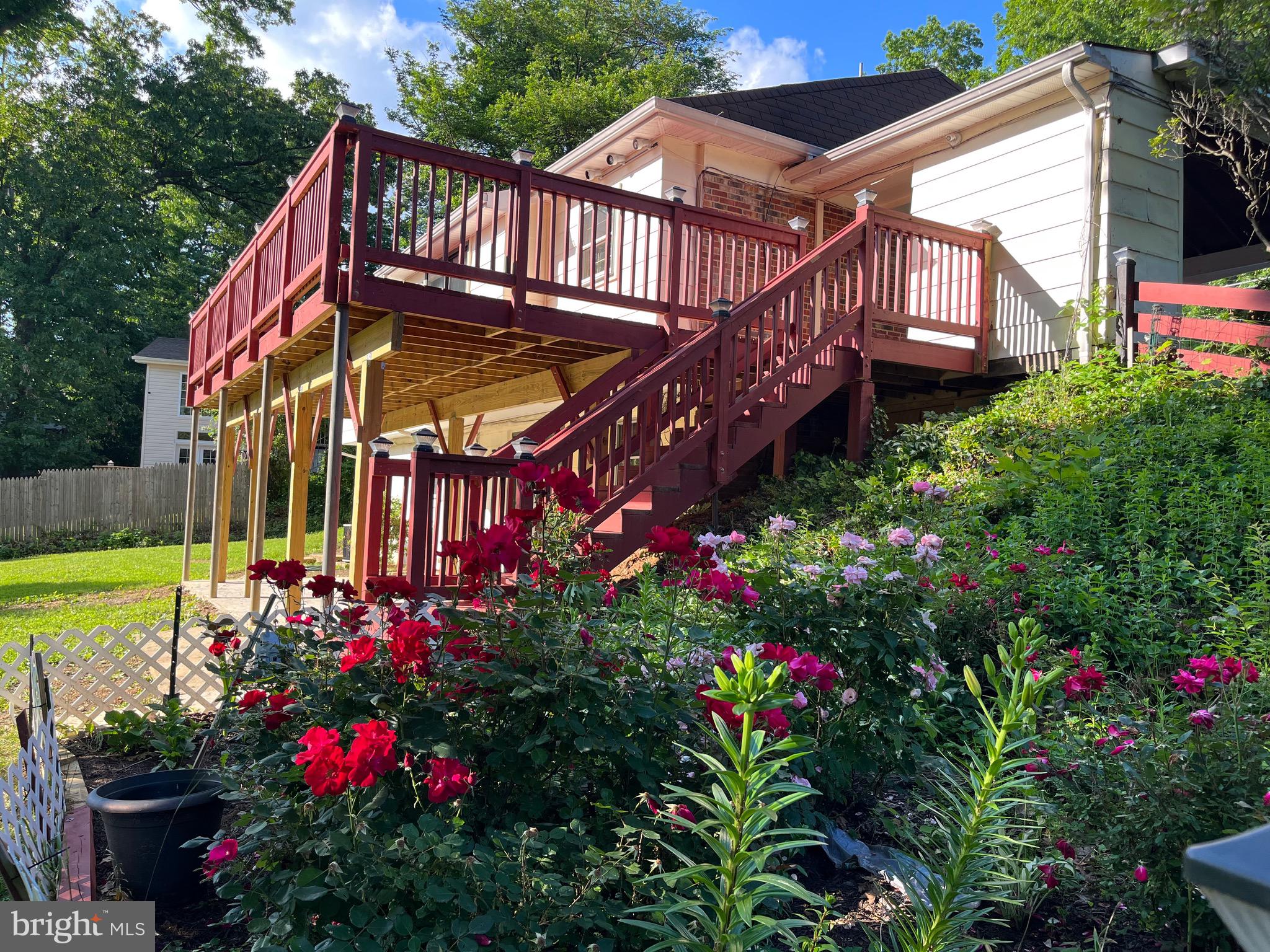 OLD CREEK ESTATES - Residential