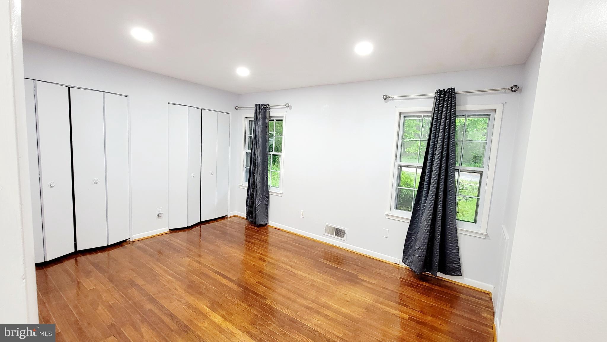 OLD CREEK ESTATES - Residential