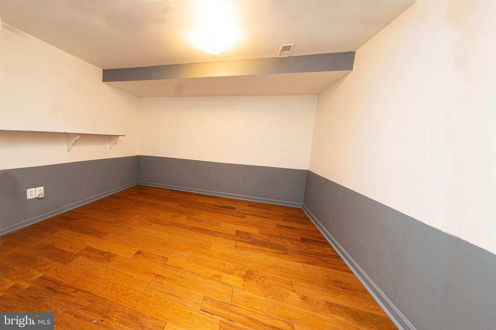 OLD CREEK ESTATES - Residential