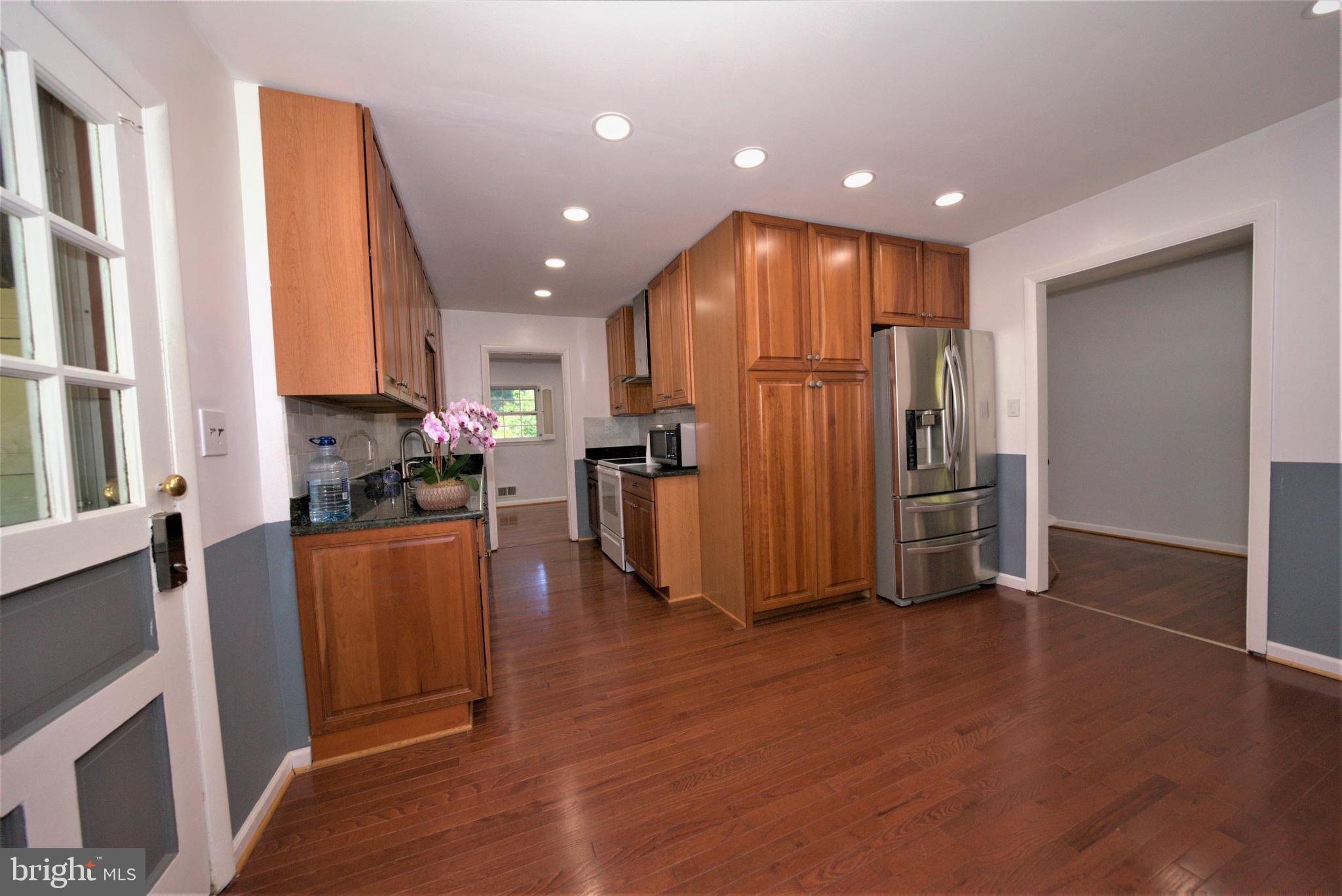 OLD CREEK ESTATES - Residential