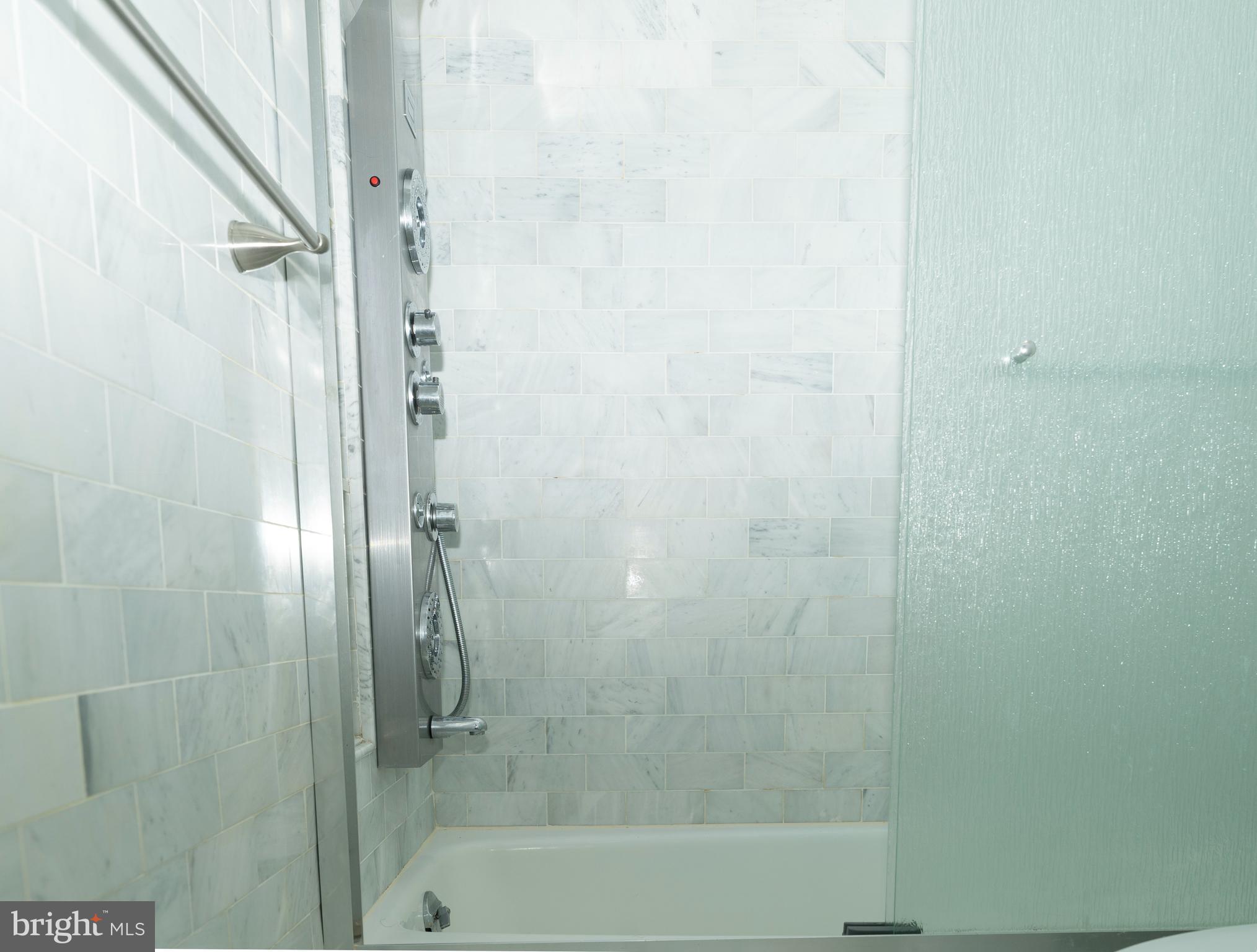 OLD CREEK ESTATES - Residential