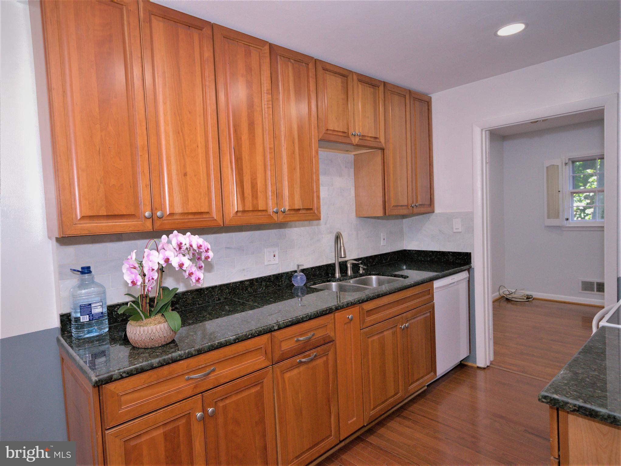 OLD CREEK ESTATES - Residential