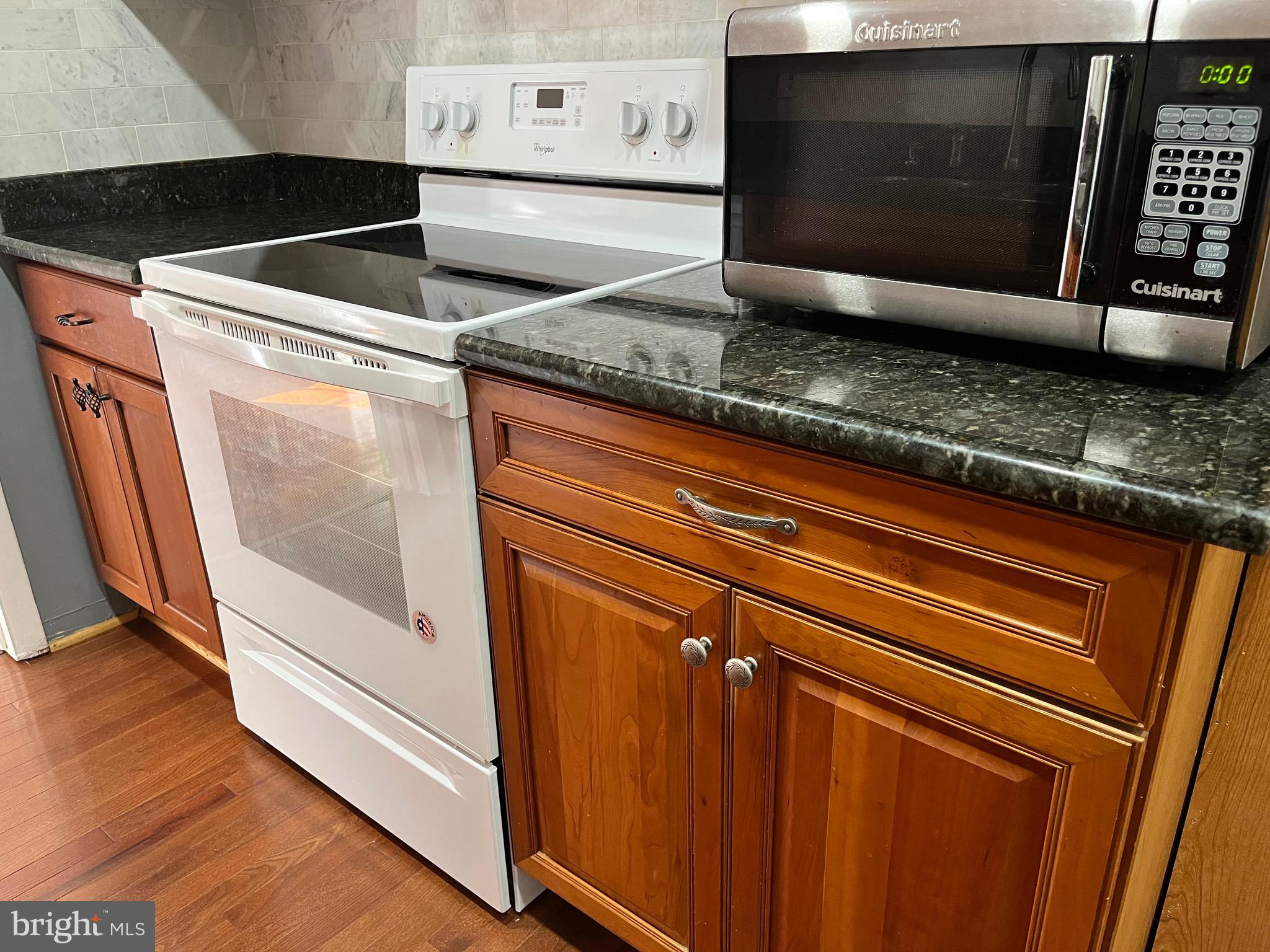 OLD CREEK ESTATES - Residential