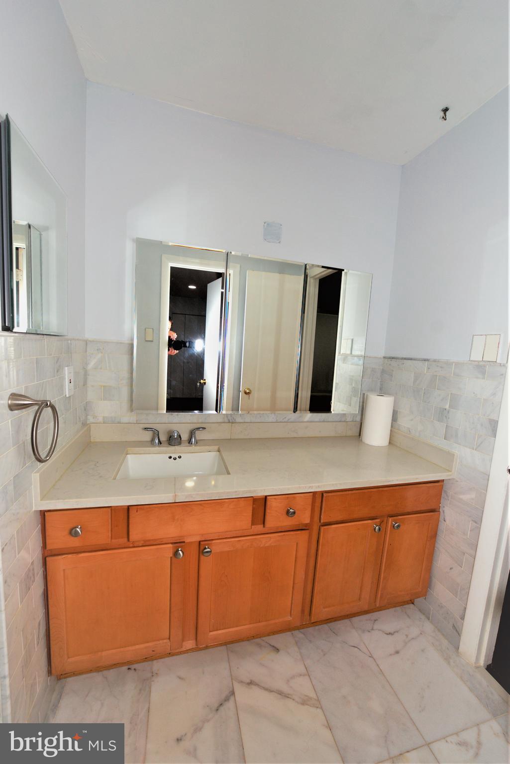 OLD CREEK ESTATES - Residential