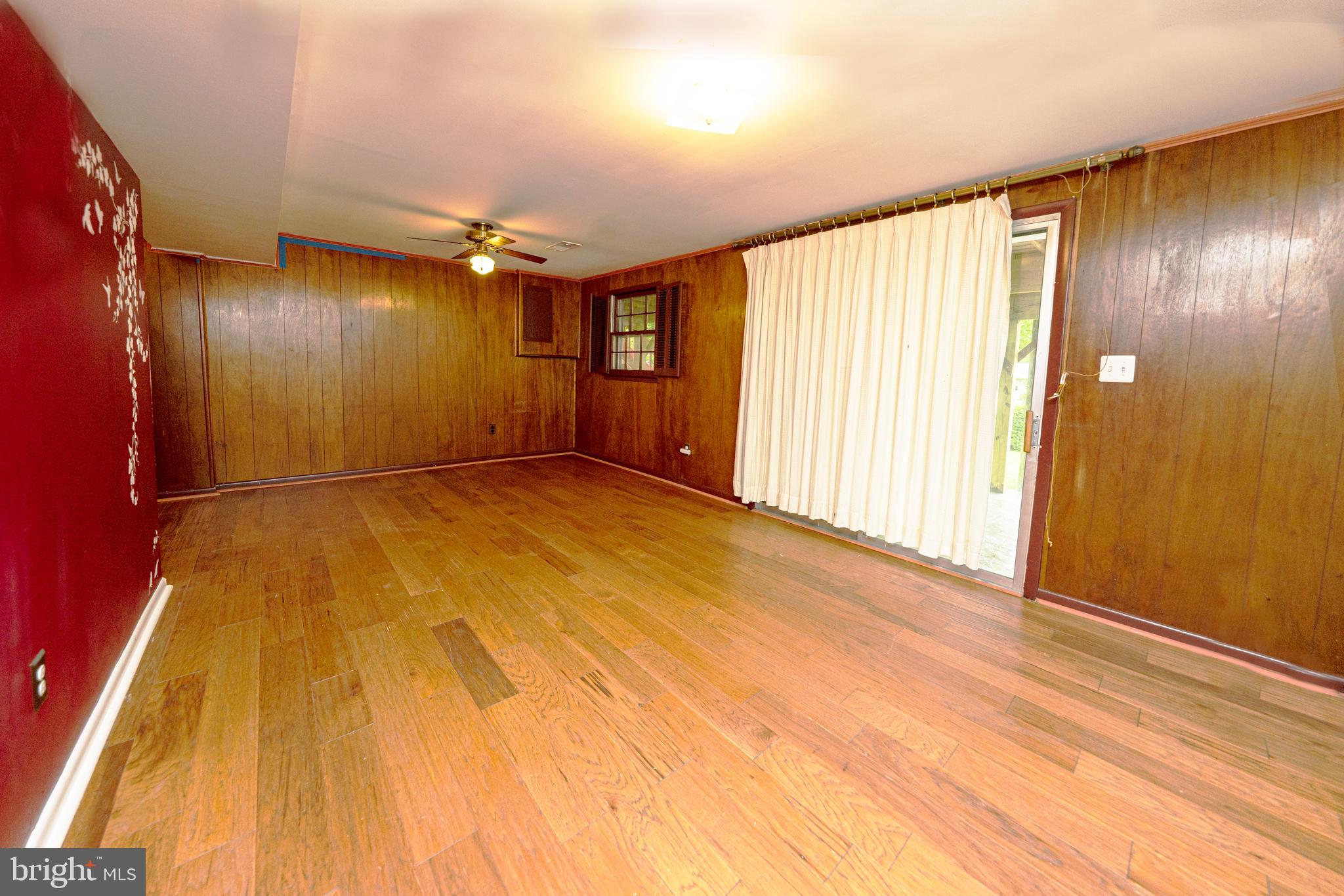 OLD CREEK ESTATES - Residential