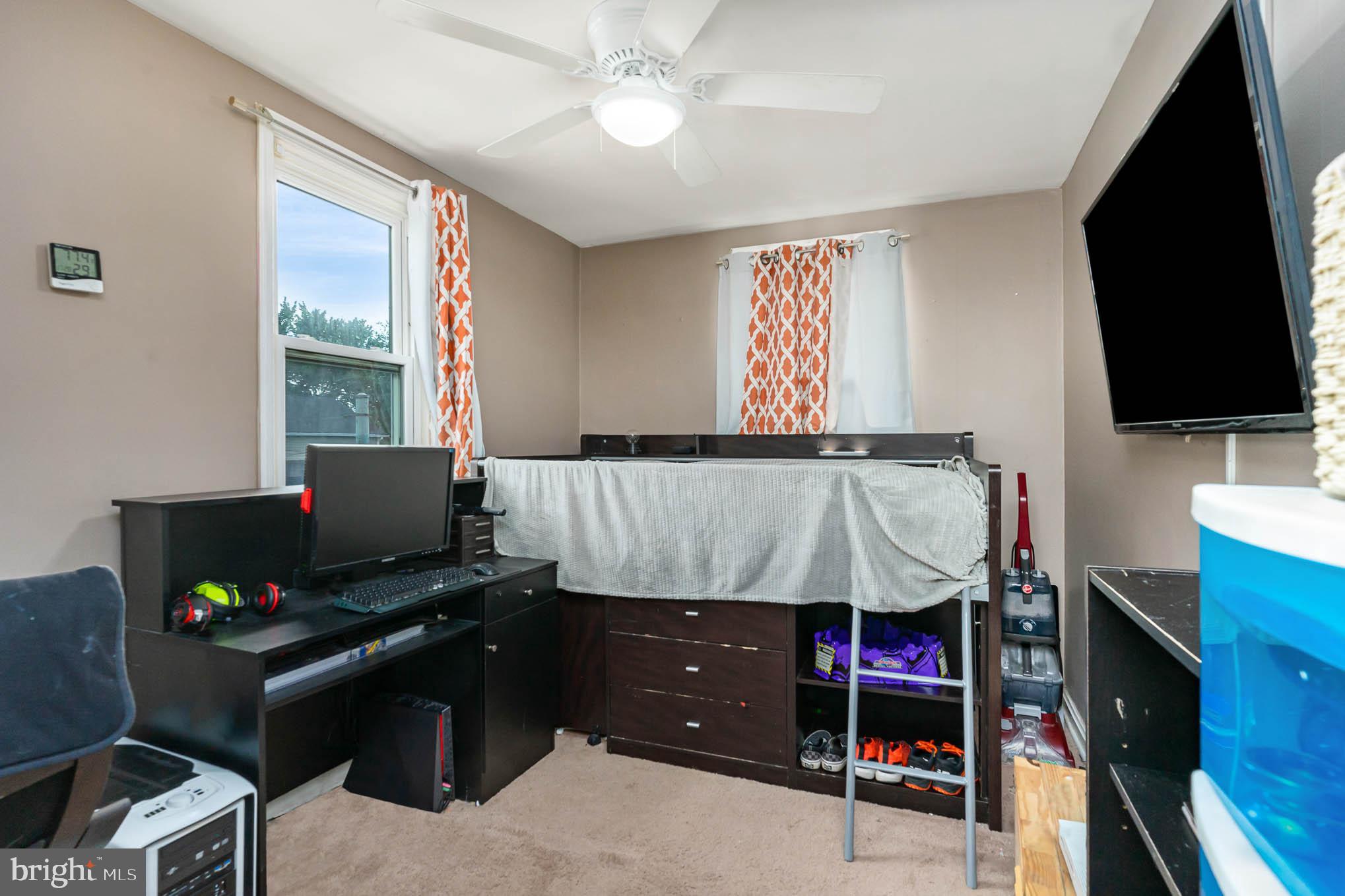 NORTH POINT VILLAGE - Residential