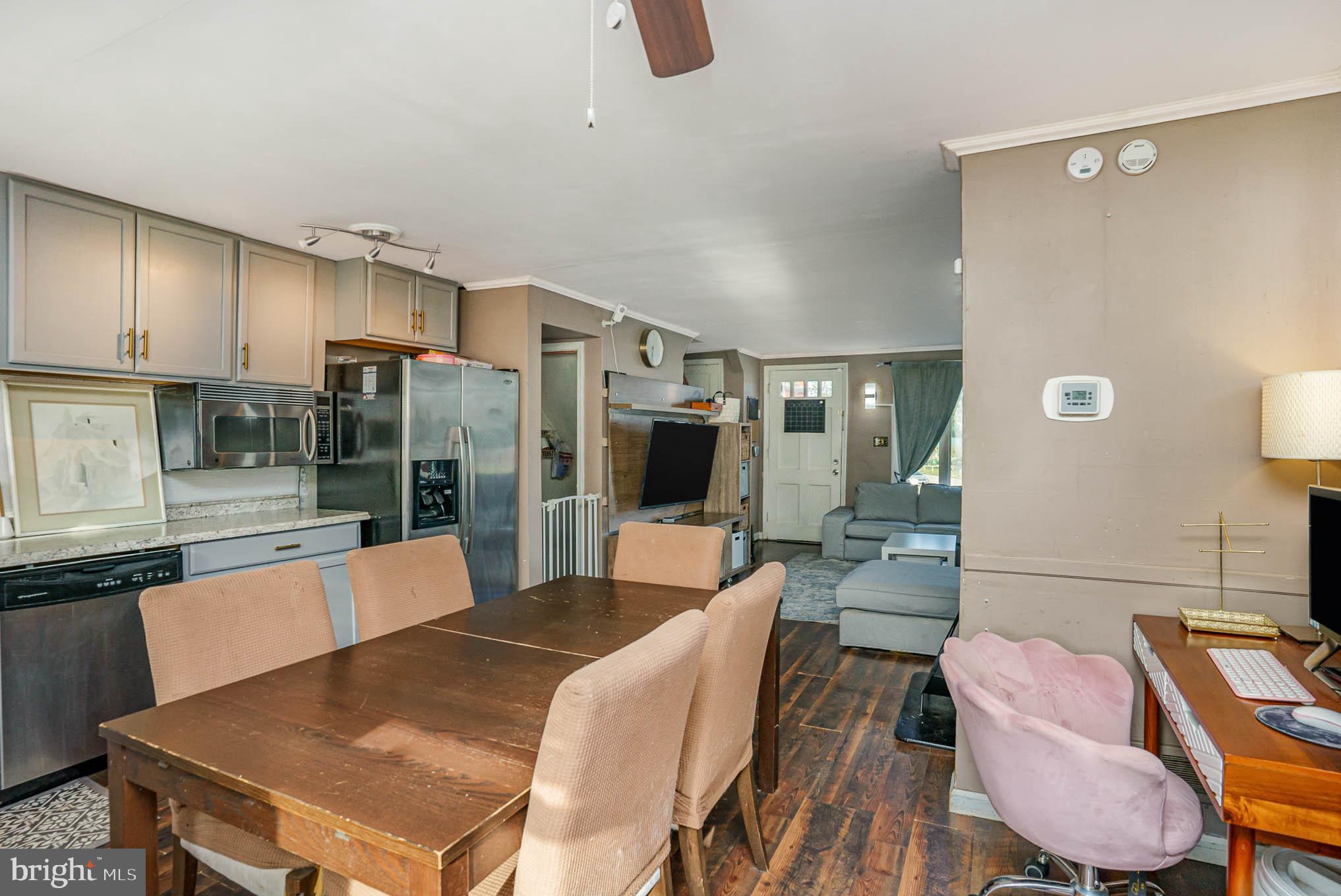 NORTH POINT VILLAGE - Residential